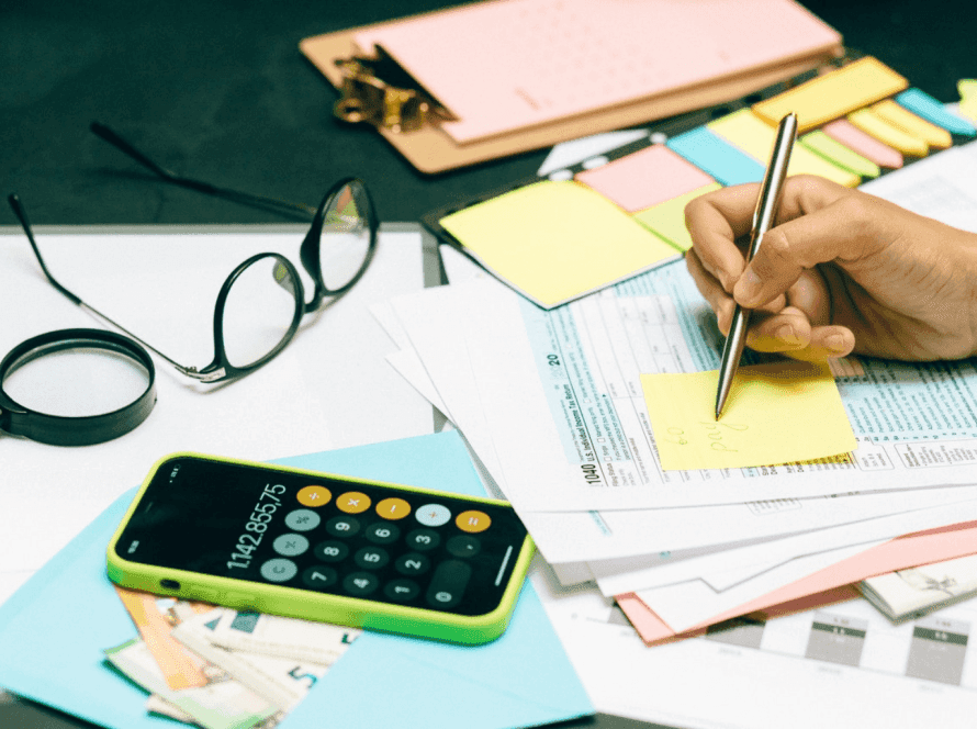 Credit & Risk Management